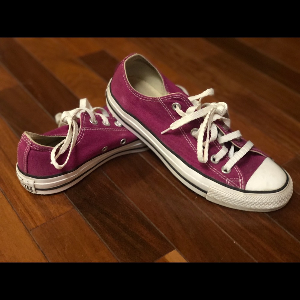 Converse - Picture 3 of 6